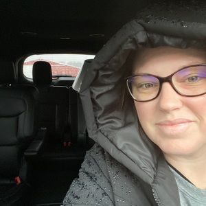 Meet your Posher, Kendall